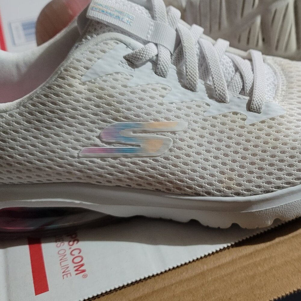 Sketchers